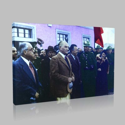 Renkli Atatürk Resimleri 159 Kanvas Tablo