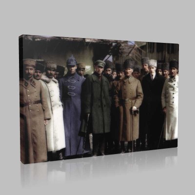 Renkli Atatürk Resimleri 200 Kanvas Tablo