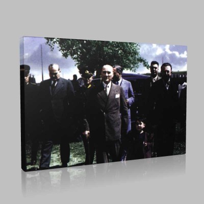 Renkli Atatürk Resimleri 267 Kanvas Tablo