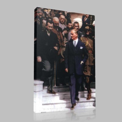 Renkli Atatürk Resimleri 375 Kanvas Tablo