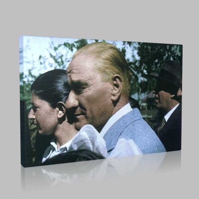 Renkli Atatürk Resimleri 72 Kanvas Tablo