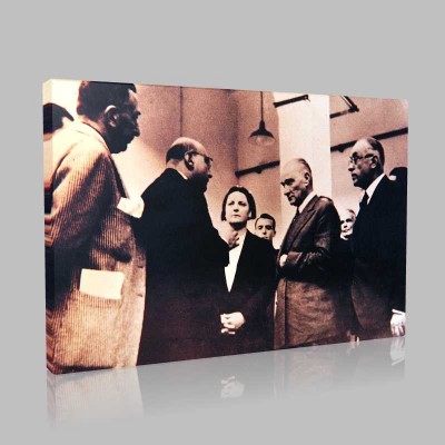 Siyah Beyaz Atatürk Resimleri  105 Kanvas Tablo