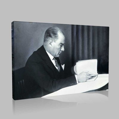 Siyah Beyaz Atatürk Resimleri  510 Kanvas Tablo