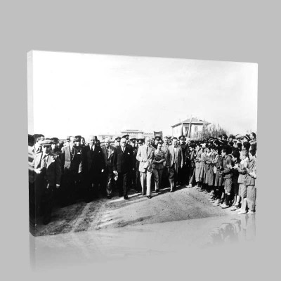 Siyah Beyaz Atatürk Resimleri  532 Kanvas Tablo