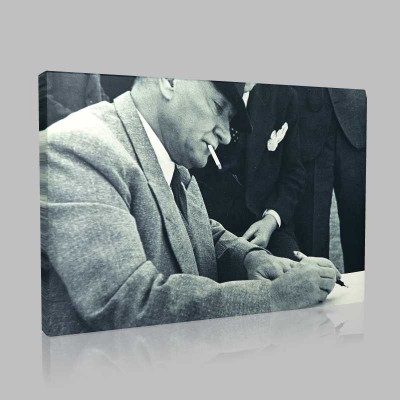 Siyah Beyaz Atatürk Resimleri  576 Kanvas Tablo