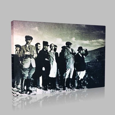 Siyah Beyaz Atatürk Resimleri  79 Kanvas Tablo