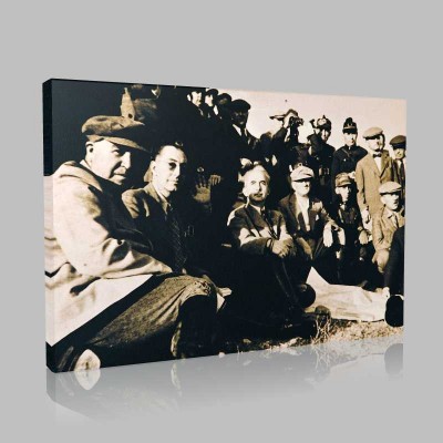 Siyah Beyaz Atatürk Resimleri  82 Kanvas Tablo